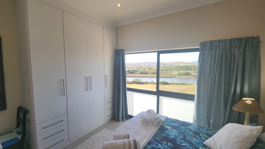 3 Bedroom Property for Sale in Hartenbos Heuwels Western Cape